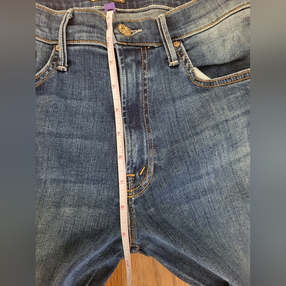 MOTHER The Insider Crop Step Fray Studded Size 26 Rough Stud Jeans - Picture 15 of 16